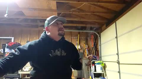 Snapshot of silverfox706 chatting on 6, 1, 2025 Jay Silverfox706 online show from 6, 1, 2025