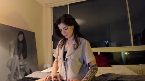 Snapshot of silverhase1 chatting on 25, 1, 2025 silverhase1 online show from 25, 1, 2025