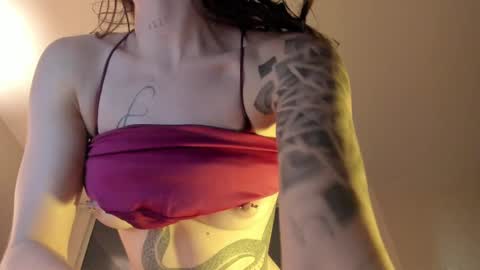 Snapshot of silverhase1 chatting on 21, 2, 2025 silverhase1 online show from 21, 2, 2025