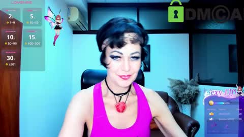 Silvia Wallec online show from 12, 2, 2025