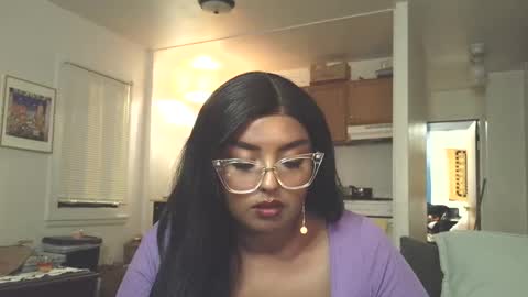 Simin Fox online show from 9, 9, 2025