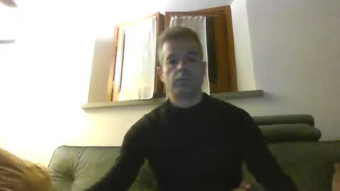 Snapshot of simmeturbate chatting on 13, 9, 2025 Italiandaddyitalydickassbottomassholecomshowmasturbatenudeboyitalyatleticcutemuscolarhardcockdickboy online show from 13, 9, 2025