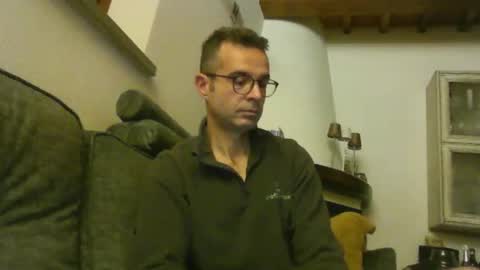 Snapshot of simmeturbate chatting on 23, 12, 2025 Italiandaddyitalydickassbottomassholecomshowmasturbatenudeboyitalyatleticcutemuscolarhardcockdickboy online show from 23, 12, 2025