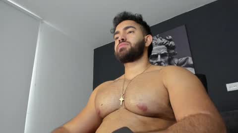 simon_leon01 online show from 10, 1, 2025