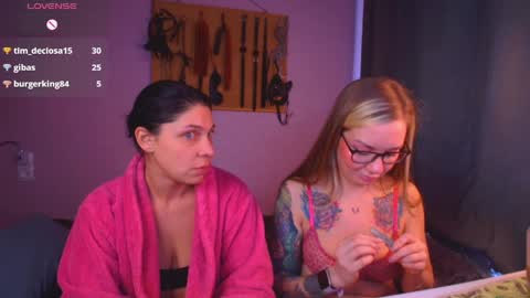 simona_moonshine online show from 7, 4, 2026