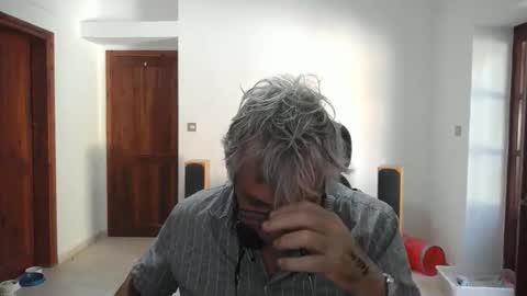 Simon online show from 23, 11, 2025