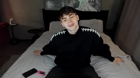 Simon online show from 5, 12, 2024