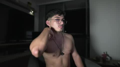 Snapshot of simoon_01 chatting on 3, 11, 2025 SIMOON online show from 3, 11, 2025