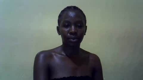 Snapshot of simplyloy33 chatting on 6, 7, 2026 simplyloy33 online show from 6, 7, 2026
