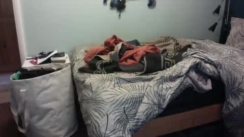 Snapshot of simplyminded chatting on 8, 2, 2026 simplyminded online show from 8, 2, 2026