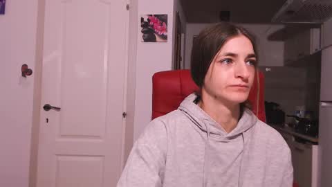 Snapshot of simyhvn chatting on 2, 2, 2026 simyhvn online show from 2, 2, 2026