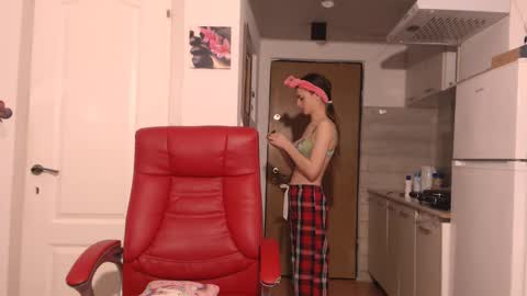 Snapshot of simyhvn chatting on 9, 2, 2026 simyhvn online show from 9, 2, 2026