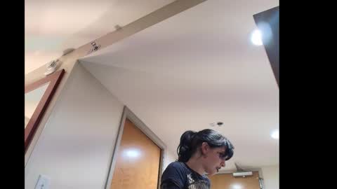 Snapshot of sincerelyyneon chatting on 2, 2, 2026 Sincerelyneon online show from 2, 2, 2026