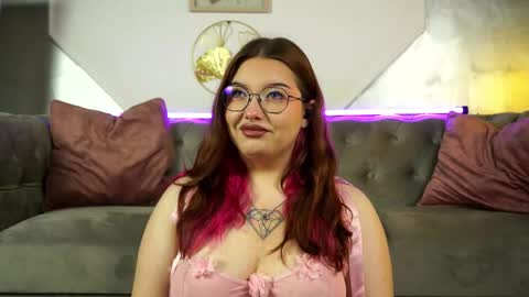 Snapshot of sinfull_angel chatting on 2, 6, 2026 sinfull angel online show from 2, 6, 2026