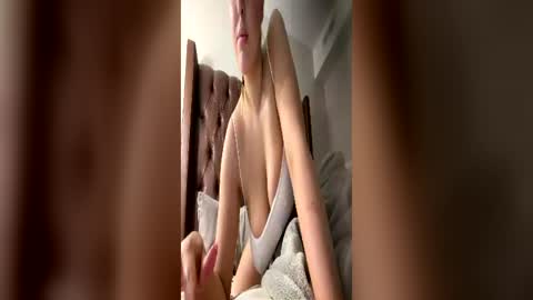 sinfulsophia online show from 27, 6, 2026