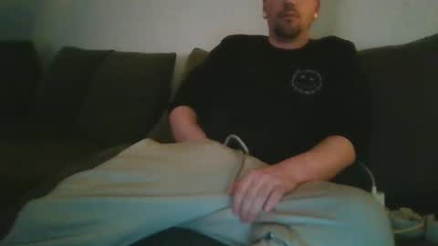 Snapshot of sinned09 chatting on 1, 2, 2025 sinned09 online show from 1, 2, 2025