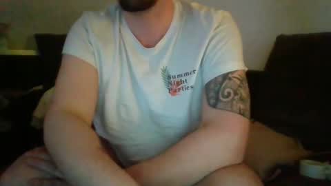 Snapshot of sinned09 chatting on 16, 2, 2025 sinned09 online show from 16, 2, 2025