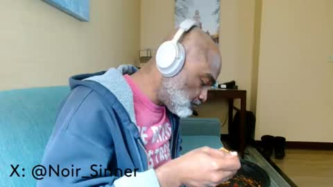 Snapshot of sinnernoir chatting on 6, 3, 2026 My Name Is..............................John online show from 6, 3, 2026