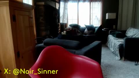 Snapshot of sinnernoir chatting on 2, 4, 2026 My Name Is..............................John online show from 2, 4, 2026