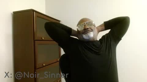 Snapshot of sinnernoir chatting on 15, 4, 2026 My Name Is..............................John online show from 15, 4, 2026