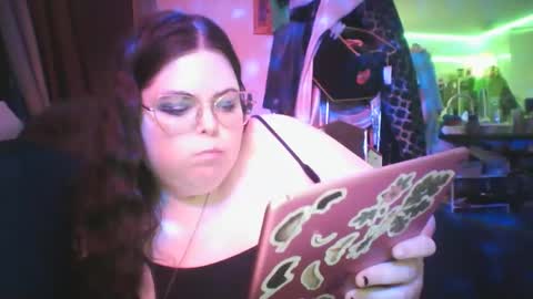 Siofra online show from 21, 2, 2025