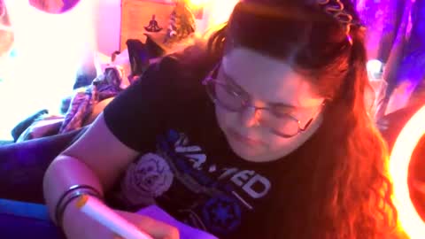 Siofra online show from 23, 9, 2025