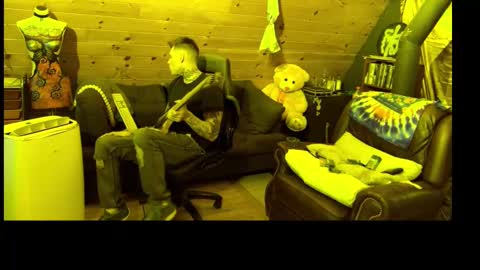 Snapshot of siphonophorstrings chatting on 9, 9, 2025 Dustbunnyfoofoo online show from 9, 9, 2025