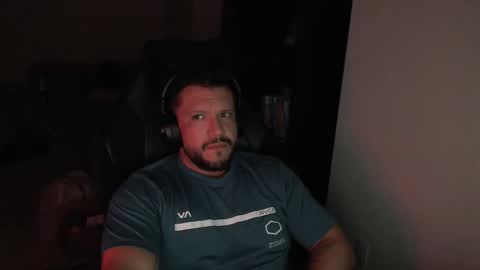 Snapshot of sir2tuggz chatting on 16, 2, 2026 sir2tuggz online show from 16, 2, 2026