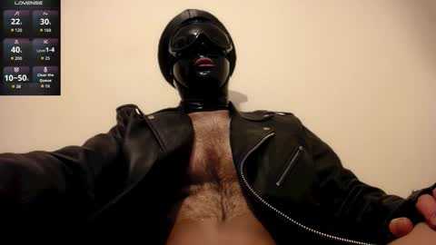 Snapshot of sirdarkshine chatting on 16, 11, 2025 Sir Darkshine online show from 16, 11, 2025
