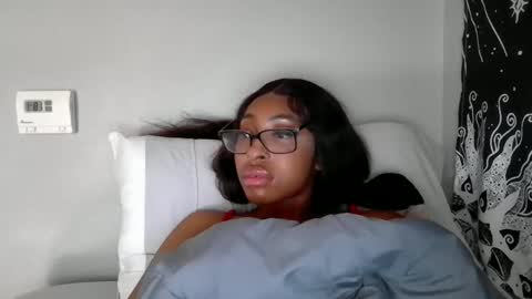 sireddesired_ online show from 8, 4, 2026