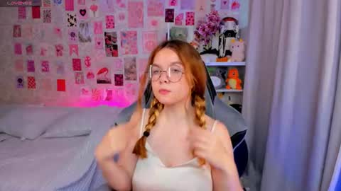 Snapshot of sirena_kennedy chatting on 16, 7, 2026 sirena kennedy online show from 16, 7, 2026