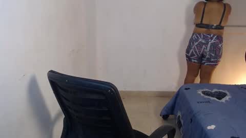 Snapshot of sirinay_collegiate91 chatting on 17, 11, 2025 SIRINAY online show from 17, 11, 2025