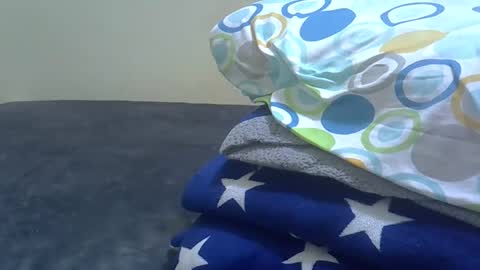 brown online show from 15, 4, 2026