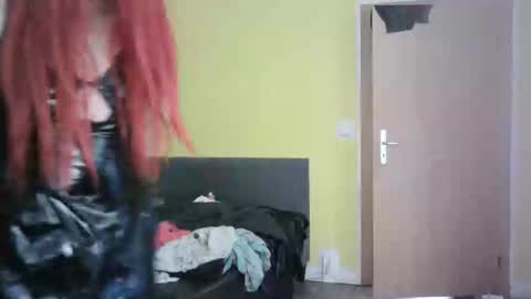 sissy_maia online show from 11, 6, 2026