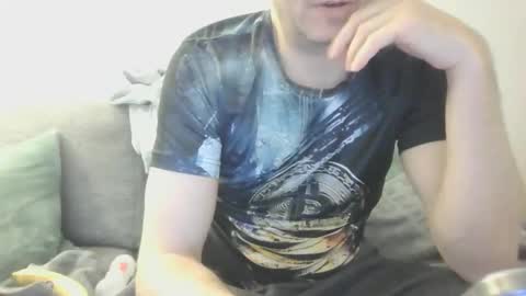 Snapshot of sissyboyforyoui chatting on 9, 3, 2025 looking for older male ore female to use me sexually and be good to me ahhhhh online show from 9, 3, 2025