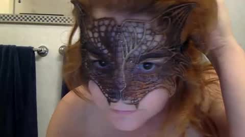 Snapshot of sisterstarla chatting on 26, 10, 2025 Goddess Starla online show from 26, 10, 2025