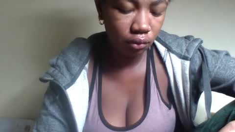 sisyh697532 online show from 19, 5, 2026