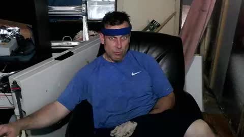 Snapshot of sizzzlenomics chatting on 14, 6, 2026 SIZZZLENOMICS online show from 14, 6, 2026