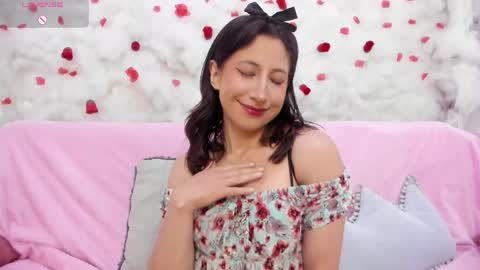 Snapshot of skarletjhonson_ chatting on 3, 5, 2026 Skarlet online show from 3, 5, 2026