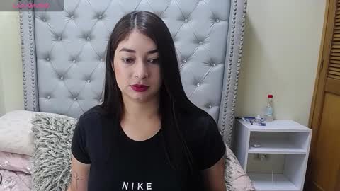 skarlett_36 online show from 6, 3, 2026