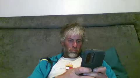 Snapshot of skataz89999 chatting on 19, 11, 2025 AJAY online show from 19, 11, 2025