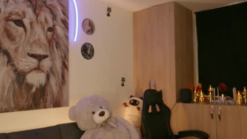 Skeete   CHRISTMAS SHOW THIS DECEMBER 24    CHECK OUT MY AMAZON LIST AND MAKE ME HAPPY  online show from 12, 2, 2026