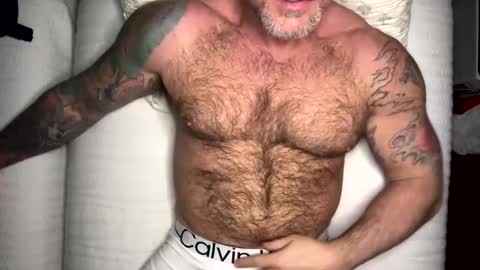 Snapshot of skimaskedbeef chatting on 16, 2, 2025 BEEF online show from 16, 2, 2025