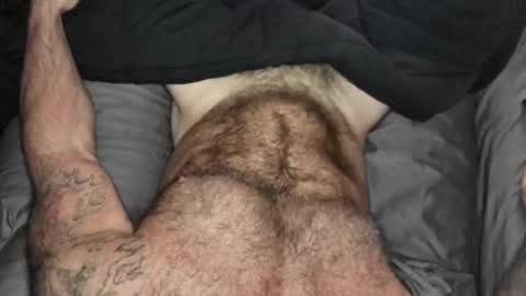 Snapshot of skimaskedbeef chatting on 16, 9, 2025 BEEF online show from 16, 9, 2025