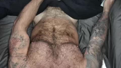 Snapshot of skimaskedbeef chatting on 18, 9, 2025 BEEF online show from 18, 9, 2025