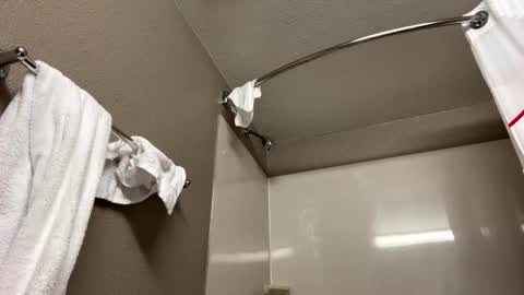 Snapshot of skimaskfuckerz chatting on 24, 10, 2025 skimaskfuckerz online show from 24, 10, 2025