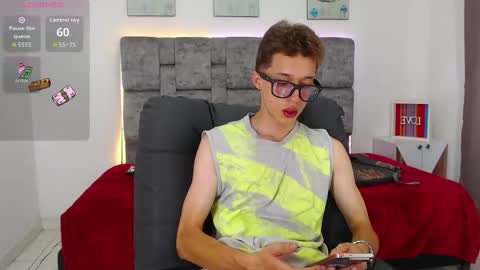 Snapshot of skinny_bigcock20 chatting on 2, 3, 2026 skinny_bigcock20 online show from 2, 3, 2026