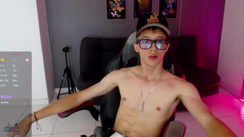 Snapshot of skinny_bigcock20 chatting on 28, 4, 2026 skinny_bigcock20 online show from 28, 4, 2026