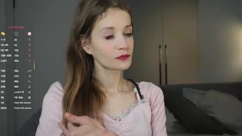 Emily online show from 20, 10, 2025