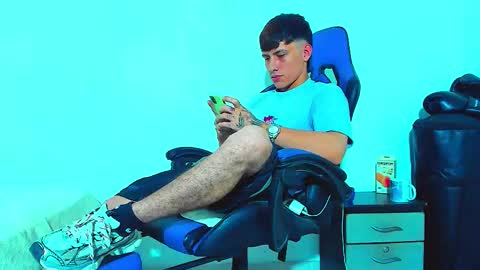 Snapshot of skinny_marked chatting on 25, 10, 2025 skinny marked online show from 25, 10, 2025